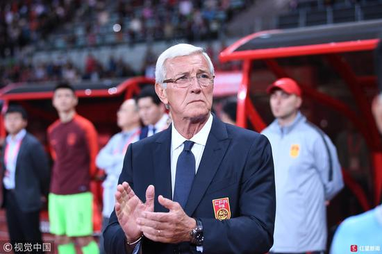 时任中国国家队主帅的
