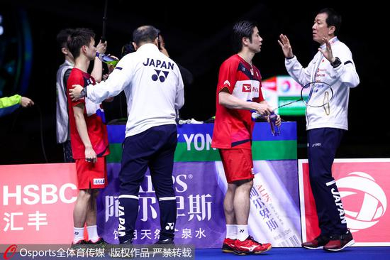 日本队教练组。