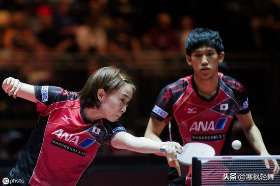 2017年杜塞尔多夫世乒赛，吉村真晴/石川佳纯夺冠
