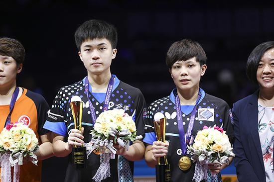 林昀儒/郑怡静夺得混双冠军。 本文图片 视觉中国