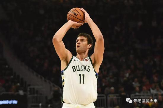 （Brook Lopez算是把自己的身價打回來了）