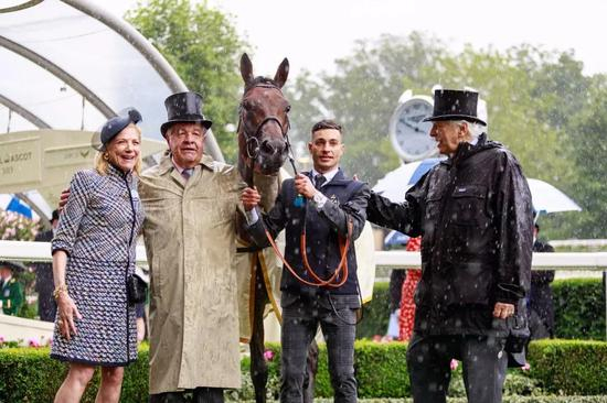 “晶莹汪洋”，图片由Racing post提供。