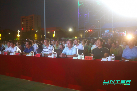 首届LINTER FIT时尚健身大赛现场嘉宾及观众