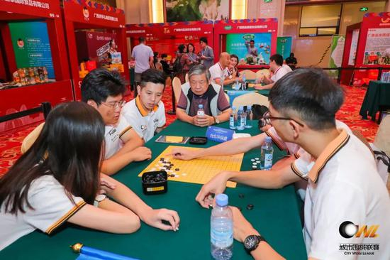 ▲台北华保盛俱乐部研究席