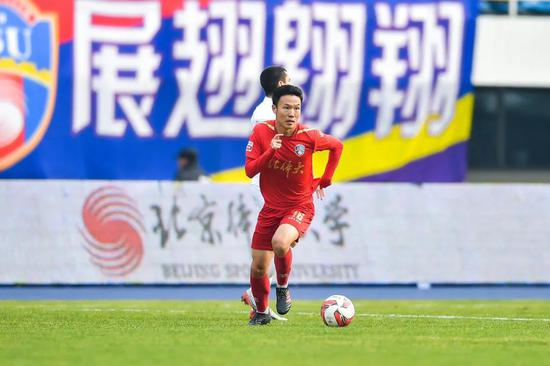 ▲北体大时期的邓卓翔