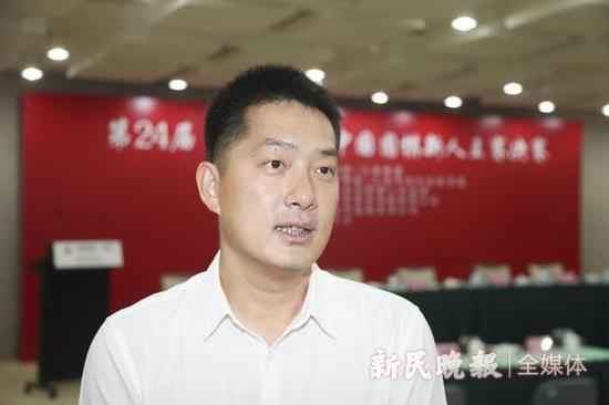 图说：常昊担任了决胜局裁判长 新民晚报记者 李铭珅 摄