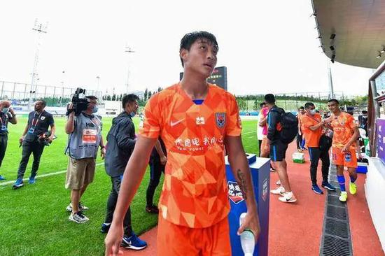 对阵大连人，郭田雨替补登场发挥奇效