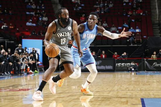 哈登对位奥拉迪波