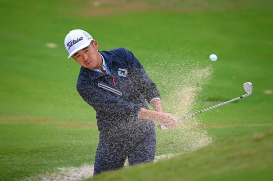 罗学文沙坑救球