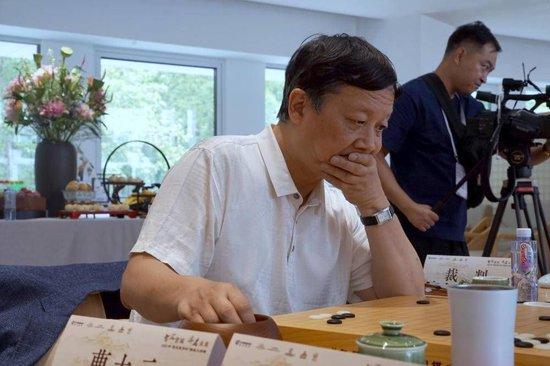 山东银丰主帅曹大元九段