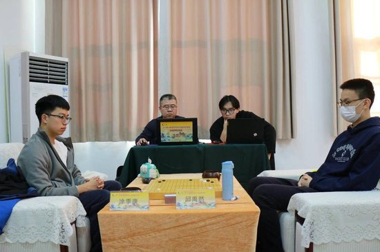 涂季康vs邱禹然