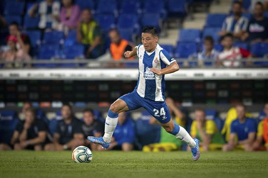 武磊需要早日适应球队的改变。