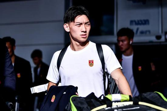 童磊加盟大连人了