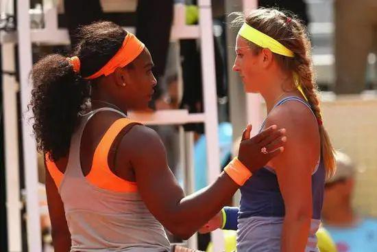 小威半决赛不敌阿扎伦卡