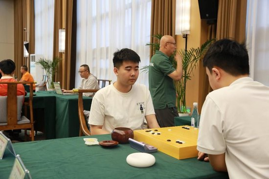  陈一纯