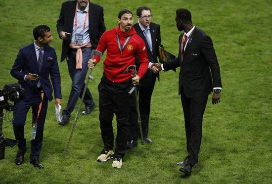 往往在人们意识到相聚难得时，分别其实就在不远处了。