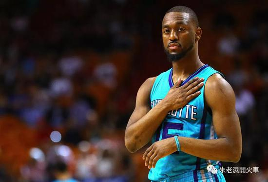 （很難想像，黃蜂隊會不想留住Walker）