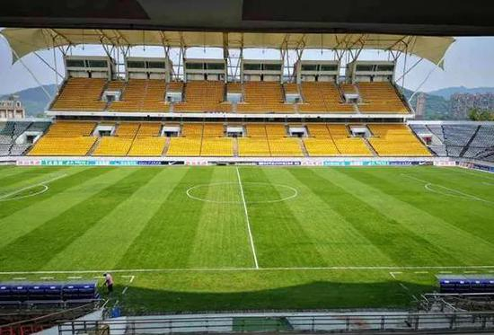 图：龙泉驿球场
