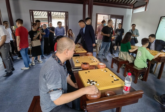 汪见虹指导棋