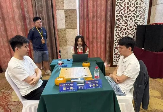 陈一纯vs于佳步