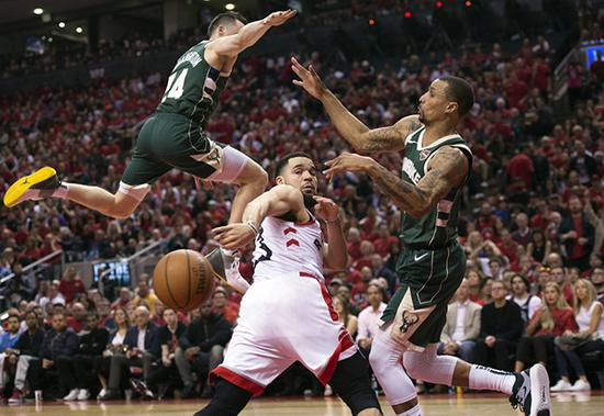 范弗利特巧妙背传。