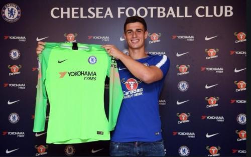 北京时间9日凌晨，英超豪门切尔西俱乐部官方宣布，球队正式和西甲毕尔巴鄂门将科帕签约。图片来源：切尔西官方微博