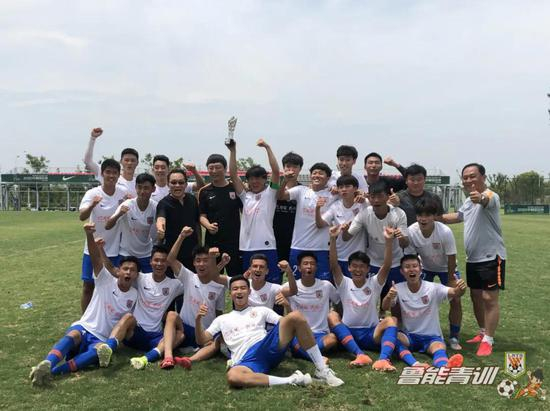  鲁能U19红队上海邀请赛夺冠