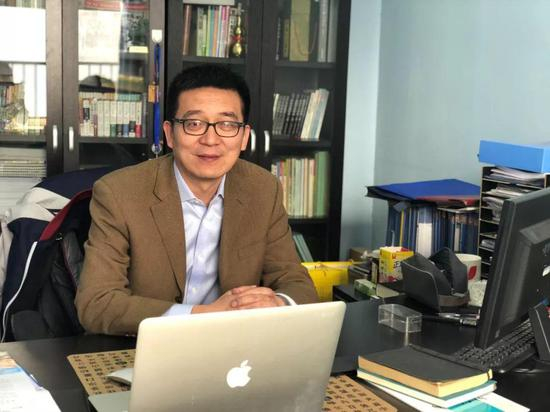 “ 我不仅仅要教会孩子们棋术，信念也尤为重要 ”