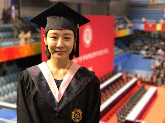 进入北大学习的邓琳琳