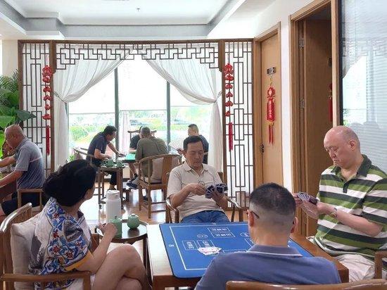 掼蛋现场
