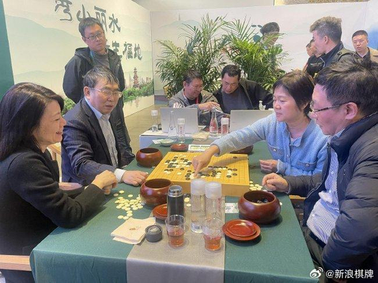 [丽水山泉杯聂卫平与弟子黄河搭档]