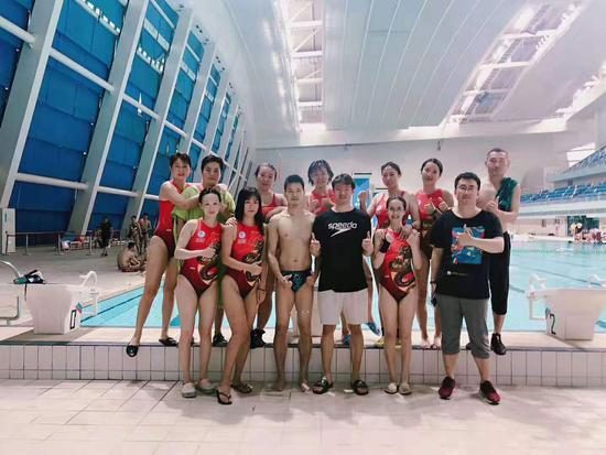 男子个人双料银牌