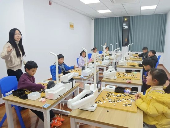 滨江建业路校区