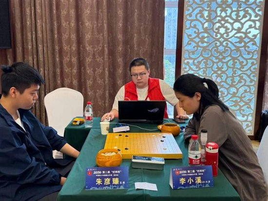 李小溪在比赛中