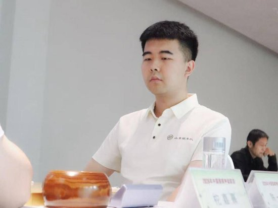 陈一纯
