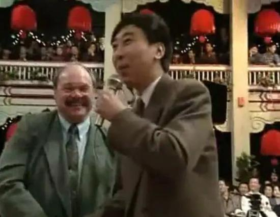 1993年春节晚会，施拉普纳受邀参加