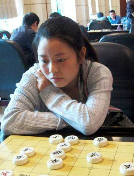 每一个端坐在棋桌前的棋手，赛事之外都有着非常独特的个性。