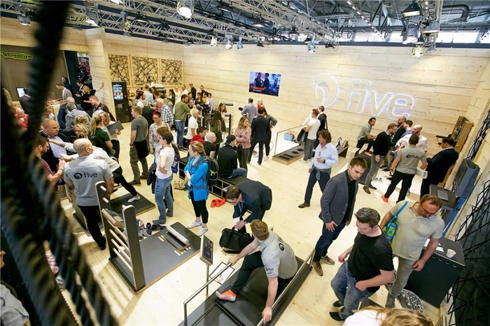 ▲Five品牌展区