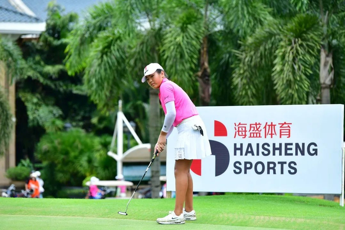 杨馨荃