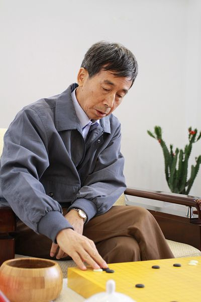 （原中国棋院院长王汝南）