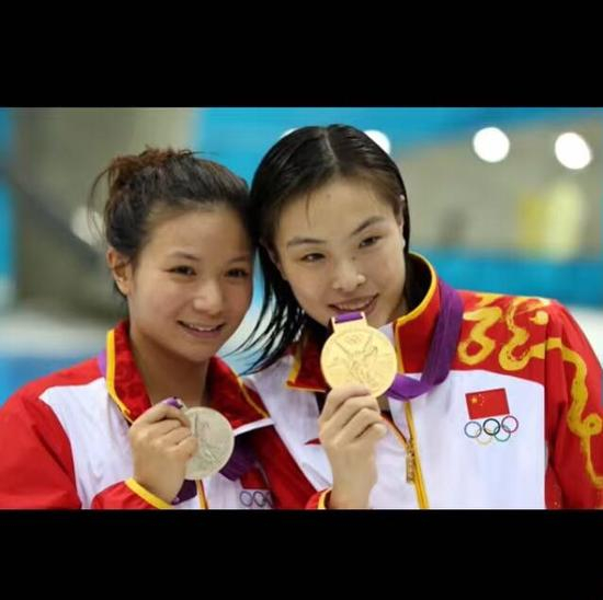 前三届奥运会，百搭吴敏霞。