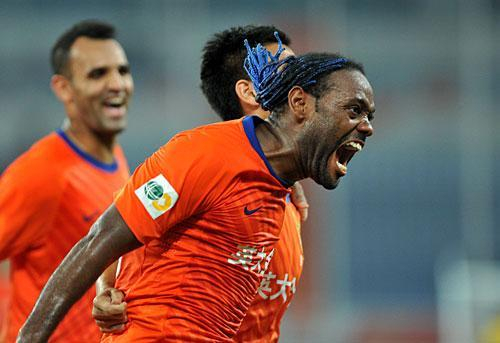 希超球队奥林匹亚科斯从马赛签下了出生在法国的32岁多哥国脚中场罗马奥Jacques-Alaixys Romao