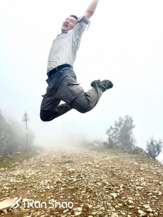  2015年10月，体重140-150斤