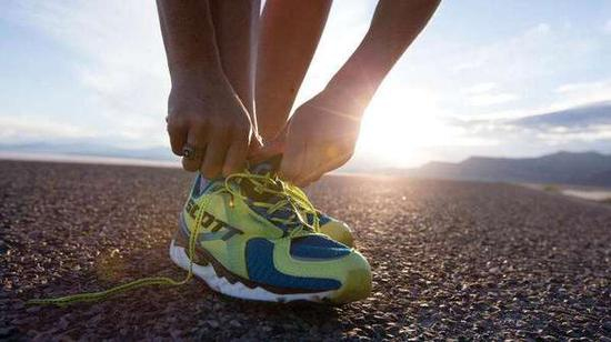 　　除了以上提到的，徒步行走还有哪些益处呢？