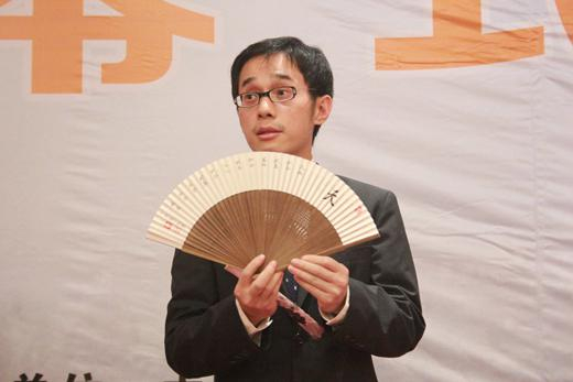 中国台北代表团团长陈诗渊抽签