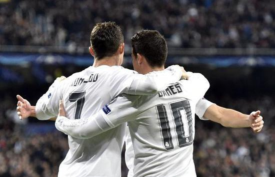 而梅西那边显然对本赛季的成绩相当不满，矛头直指俱乐部的转会运作。