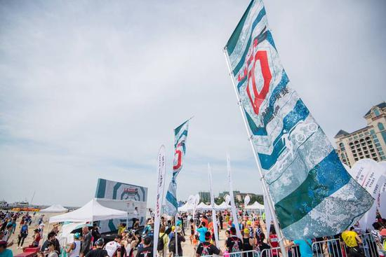 比赛当天天气晴朗