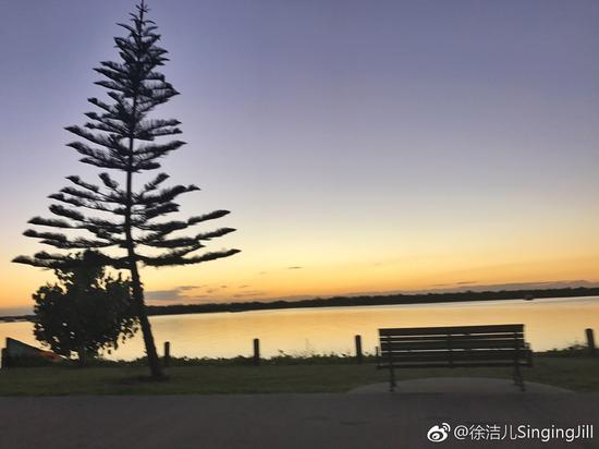 边跑边看日出的浪漫情调