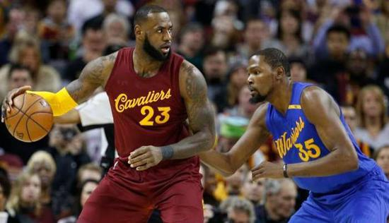 但他却无论如何也无法摆脱一个标签：废队友！