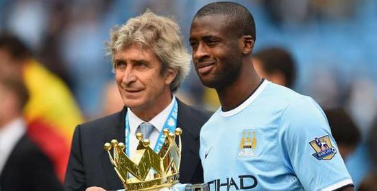 图雷在曼城成为世界顶级中场